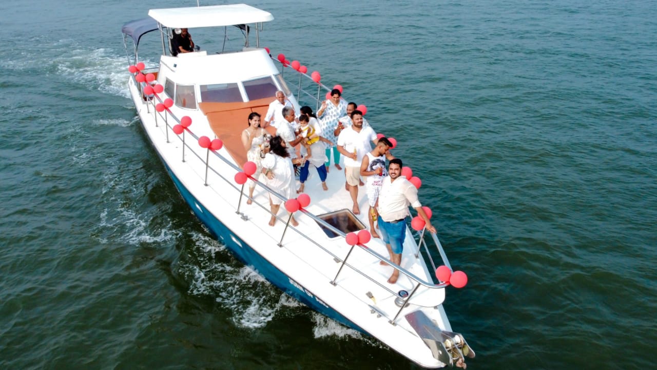 Yacht Image